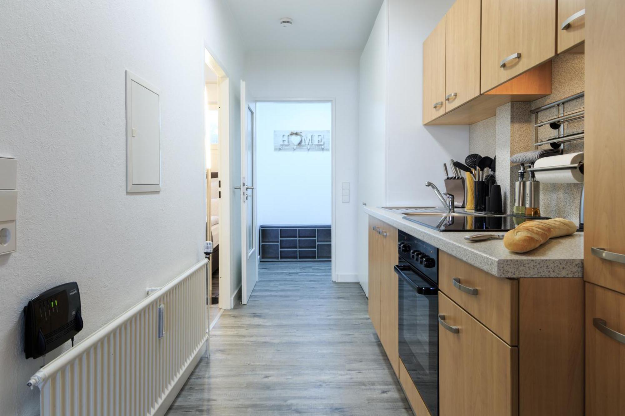 Relax-apartments - Indoor-pool - Sauna - Kueche - Kostenlos Parken - Balkon - Teilweise Massagesessel - 85 Zoll Smart-tv Schonach im Schwarzwald