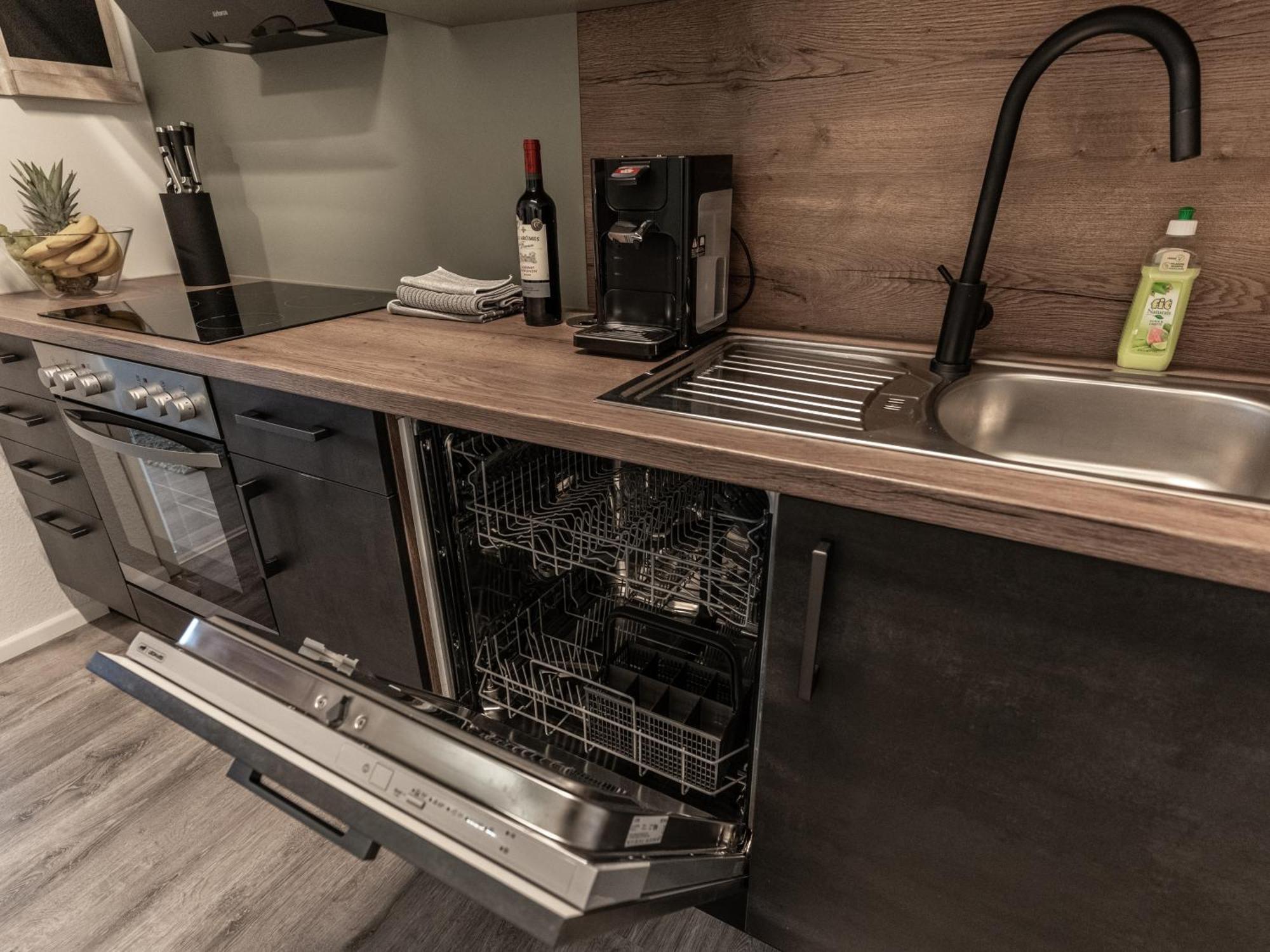 Apartment Relax-apartments - Indoor-pool - Sauna - Kueche - Kostenlos Parken - Balkon - Teilweise Massagesessel - 85 Zoll Smart-tv